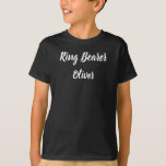 Porteur d'anneau noir blanc Nom personnalisé Maria<br><div class="desc">Belle calligraphie,  t-shirt noir et blanc Ring Bearer. Ajoutez votre nom. Parfait pour la fête de mariage. Vous pouvez personnaliser avec votre nom.</div>