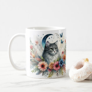 Portrait de chat assez gris avec Mug de fleurs