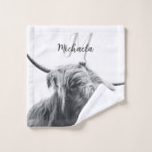 Portrait de vache Highland premier monogramme noir (Gant de toilette)