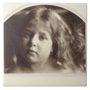 Portret van een jong meisje (albumine-afdruk van e tegeltje