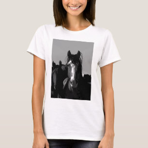 Portret voor zwarte en witte paarden t-shirt