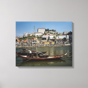 Portugal, Porto, Boot Met Wijnvaten Canvas Afdruk