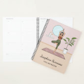 Pose Arbre Yoga Vrikshasana Professeur Et Nom Pers (Devant avec enveloppe)