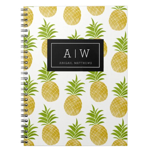 Posh Pineapple Monogrammed Notitieboek (Voorkant)