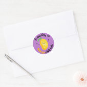 Positief Mango Pun - Elke dag is misleidend Ronde Sticker (Envelop)