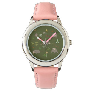 Possum in a Berry Field in Green Horloge