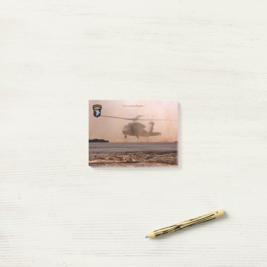 Post-it® 101e aigle de fort campbell (Sur un bureau)