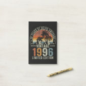 Post-it® 30 Ans d'être Incroyable Vintage 1996 (Sur un bureau)