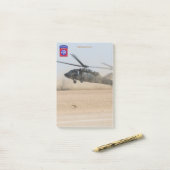 Post-it® 82e vol tous les campeurs américains de fort (Sur un bureau)