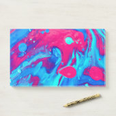 Post-it® À l'intérieur d'une lampe de lave (Sur un bureau)