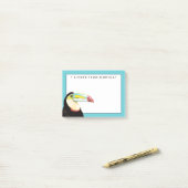Post-it® Ajoutez votre nom | Oiseau tropical Toucan (Sur un bureau)