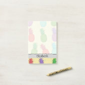 Post-it® Ananas colorés, Motif d'ananas, Votre nom (Sur un bureau)
