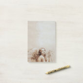 Post-it® ANGE JOUER LYRA SUR LES NUAGES Brown Sepia (Sur un bureau)
