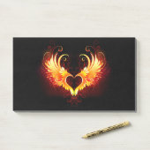 Post-it® Angel Fire Heart with Wings (Sur un bureau)