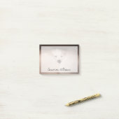 Post-it® Animaux de bébés cutest | Golden Retriever Snuggle (Sur un bureau)