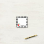 Post-it® Apple Black White Buffalo Check Nom de l'enseignan (Sur un bureau)