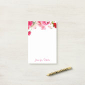 Post-it® Aquarelle Rose manuscrit Nom du script Floral (Sur un bureau)