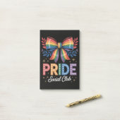 Post-it® Arc-en-ciel LGBTQ (Sur un bureau)
