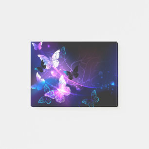 Post-it® Arrière - plan avec papillons de nuit