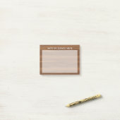 Post-it® Arrière - plan de grains de bois avec un nom ou un (Sur un bureau)