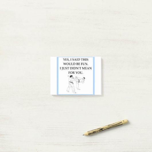 POST-IT® ARTS MARTIAUX (Sur un bureau)