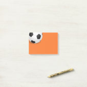 Post-it® Bal de football post-it-notes (Sur un bureau)