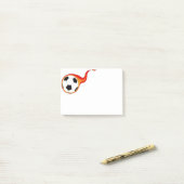 Post-it® Bal de soccer flamboyant Post-it-Notes (Sur un bureau)
