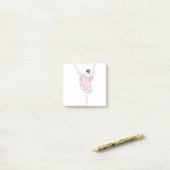 Post-it® ballerine dans la robe rose (Sur un bureau)