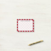 Post-it® Balles de foot Monogram sur fond rouge foncé (Sur un bureau)