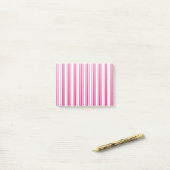 Post-it® Bandes de bonbons cerises et blanches (Sur un bureau)