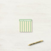 Post-it® Bandes Vertes & Jaune Pâle Avec Votre Nom (Sur un bureau)