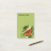 Post-it® Beautiful Orange Satyr Comma Butterfly (Sur un bureau)