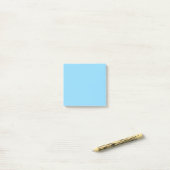 Post-it® Bébé bleu couleur solide (Sur un bureau)