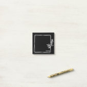 Post-it® Black Notes with White Double Frame with Flowers (Sur un bureau)