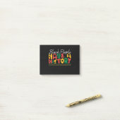 Post-it® black_people_have_a_history_02 (Sur un bureau)