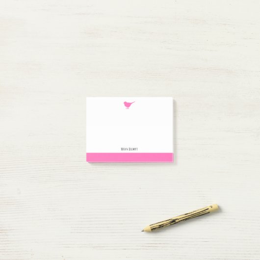 Post-it® Blanc avec peu de rose et bordure + nom (Sur un bureau)