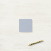Post-it® bleu cadet (Crayola) (couleur solide) (Sur un bureau)