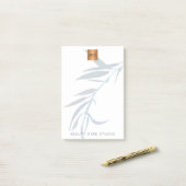 Post-it® Bleu feuille métal or cuivre monogrammé (Sur un bureau)