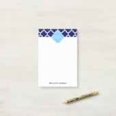 Post-it® Bleu Marine Blanc Marocain #5 Bleu Ciel Monogramme (Sur un bureau)