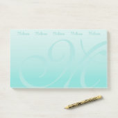 Post-it® Bloc de couleur monogramme Pastel Turquoise (Sur un bureau)