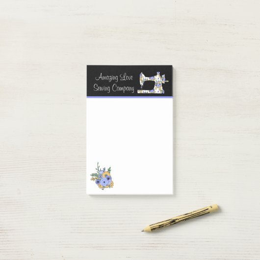 Post-it® Bloc-notes de machine à coudre florale fantaisiste (Sur un bureau)