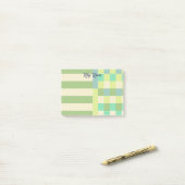 Post-it® Blocs de couleur jaune pâle olive Votre nom (Sur un bureau)