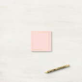 Post-it® Blush Rose et Faux Gold Foil (Sur un bureau)