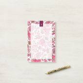 Post-it® Boho rose Vintage Monogramme floral (Sur un bureau)