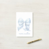 Post-it® Boue Bleue tendance personnalisée avec le nom Mono (Sur un bureau)