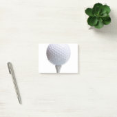 Post-it® Boule de golf sur la texture blanche d'arrière - (Bureau)