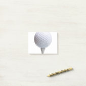 Post-it® Boule de golf sur la texture blanche d'arrière - (Sur un bureau)