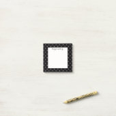Post-it® Bow personnalisé noir et rose Script (Sur un bureau)