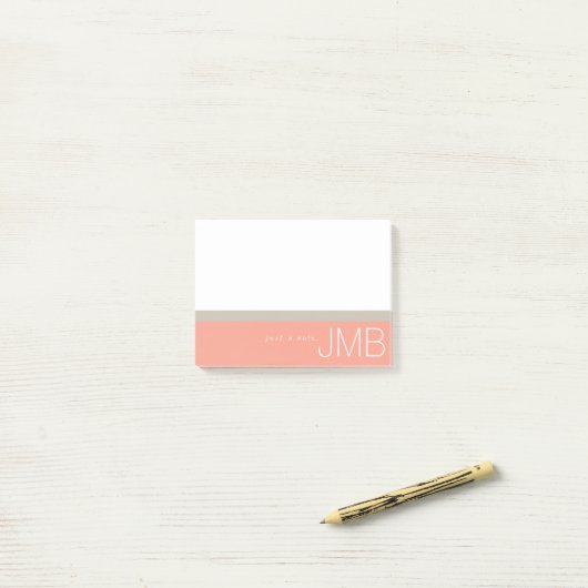 Post-it® Bracelet blanc et rose Juste une note Monogramme (Sur un bureau)
