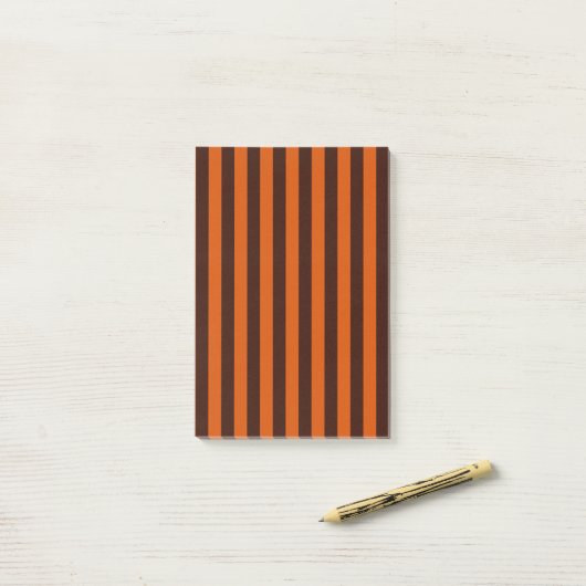 Post-it® Brûlé Orange (Sur un bureau)